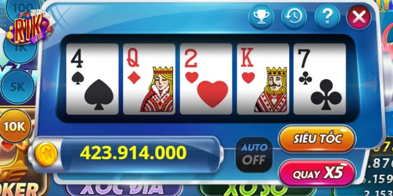 Chiến thuật cược rất quan trọng trên bàn chơi Mini Poker.